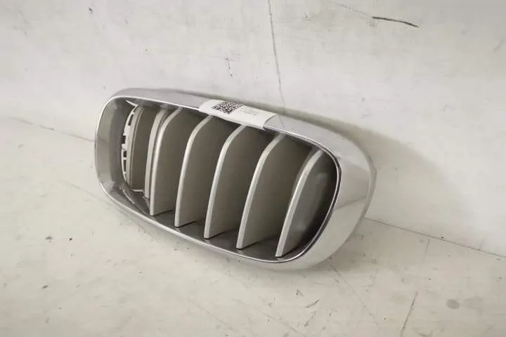Grila Centrala Nara Stanga originala	 BMW  X5  F15 [2013 - 2018] - Foto 3