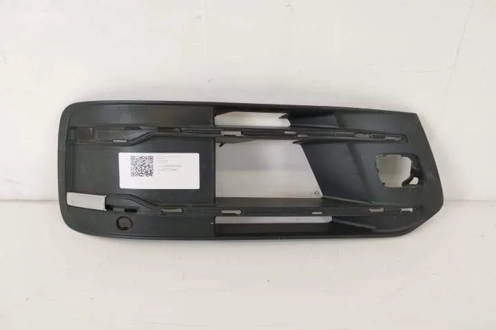 Grila Proiector Dreapta Originala In Stare Buna Audi  Q7  4M [2015 - 2