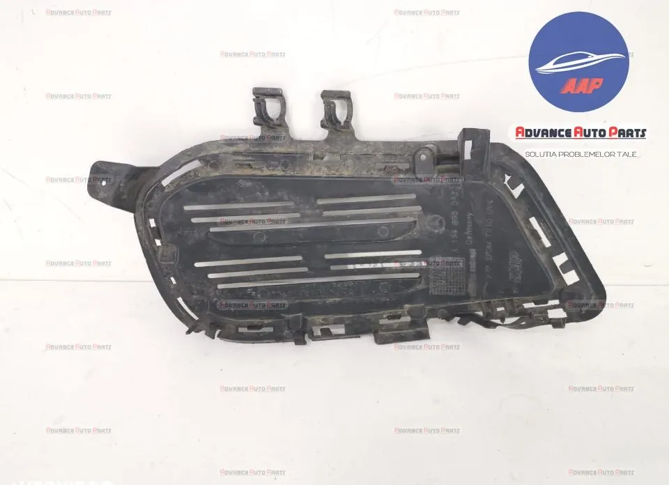 Grila proiector dreapta cod A1568855422 originala Mercedes-Benz  GLA-C - Foto 6