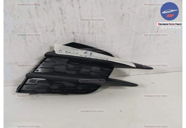 Grila Proiector Dreapta originala Mercedes-Benz  A-Class  W177/V177 [2