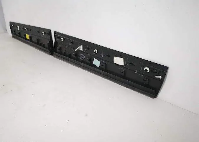 Bandou Usa Stanga Dreapta Fata original Land Rover  Range Rover Velar - Foto 6