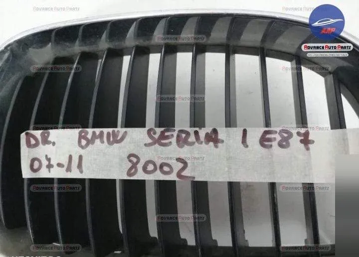 Grila centrala dreapta originala BMW  Seria 1  E82/E88 [2th facelift] - Foto 7