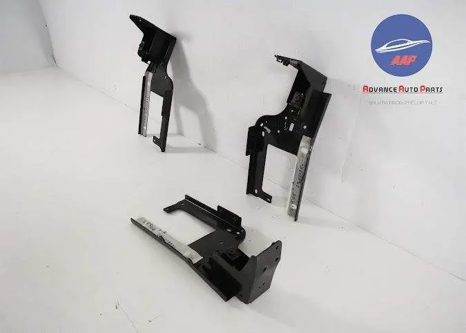 Bracket Armatura Bara Fata Stanga Dreapta originala Land Rover  Discov - Foto 3