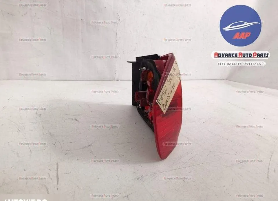 Stop stanga cu halogen LED - original in stare buna BMW  Seria 3  E90/ - Foto 3