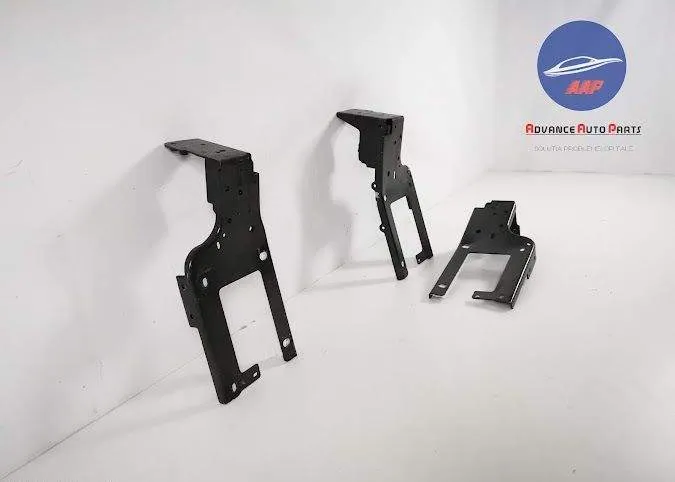 Bracket Armatura Bara Fata Stanga Dreapta originala Land Rover  Discov - Foto 4