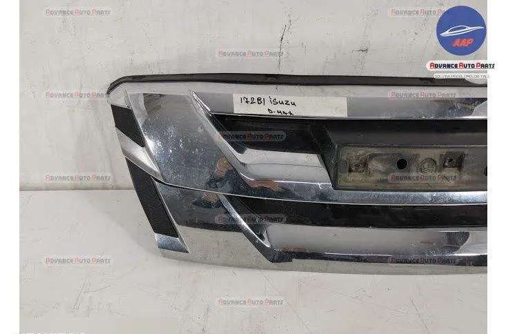 Grila Centrala Radiator originala Isuzu  D-Max  2 [facelift] [2016 - 2 - Foto 5