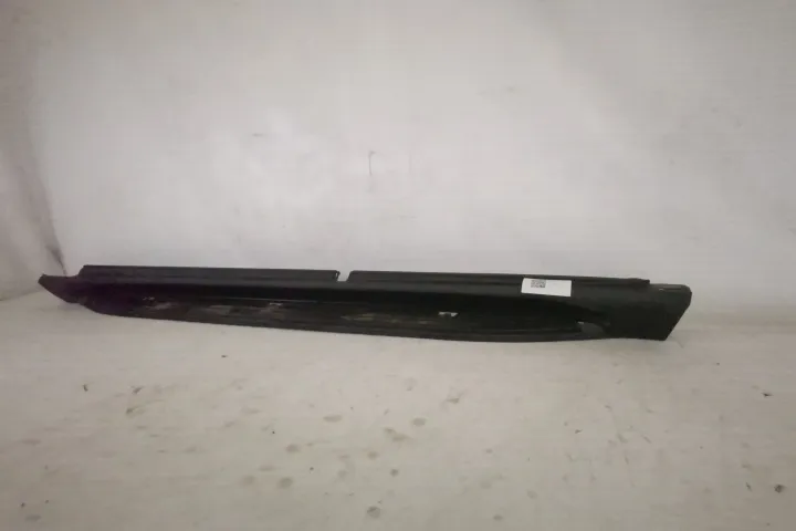 Prag Tip Scara Stanga Original In Stare Buna Mercedes-Benz  GLE  2  [2 - Foto 3
