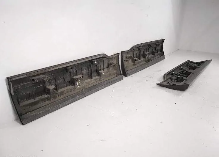 Bandou Usa Stanga Dreapta Spate original Audi  Q7  4M [2015 - 2020] - Foto 5