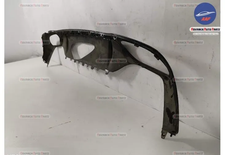 Spoiler Fusta Bara Spate original Cui Tractare Mercedes-Benz  E-klasse - Foto 6
