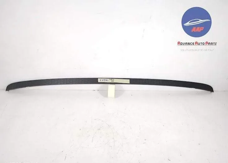 Ornament Grila Spoiler Bara Spate originala Audi  SQ7  4M [2016 - 2020 - Foto 1