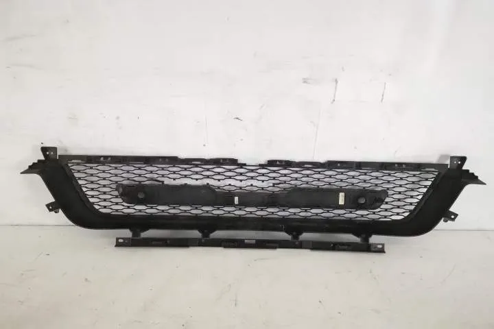 Grila Centrala Inferioara Originala Avariata Land Rover  Range Rover S - Foto 4