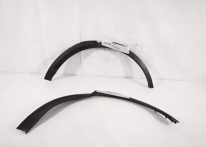Bandou Overfender Stanga Spate original Land Rover  Range Rover Evoque