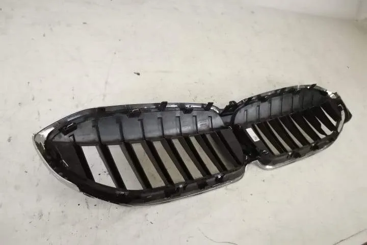 Grila Centrala Radiator Originala BMW  Seria 3  G20/G21/G28 [2018 - 20 - Foto 5
