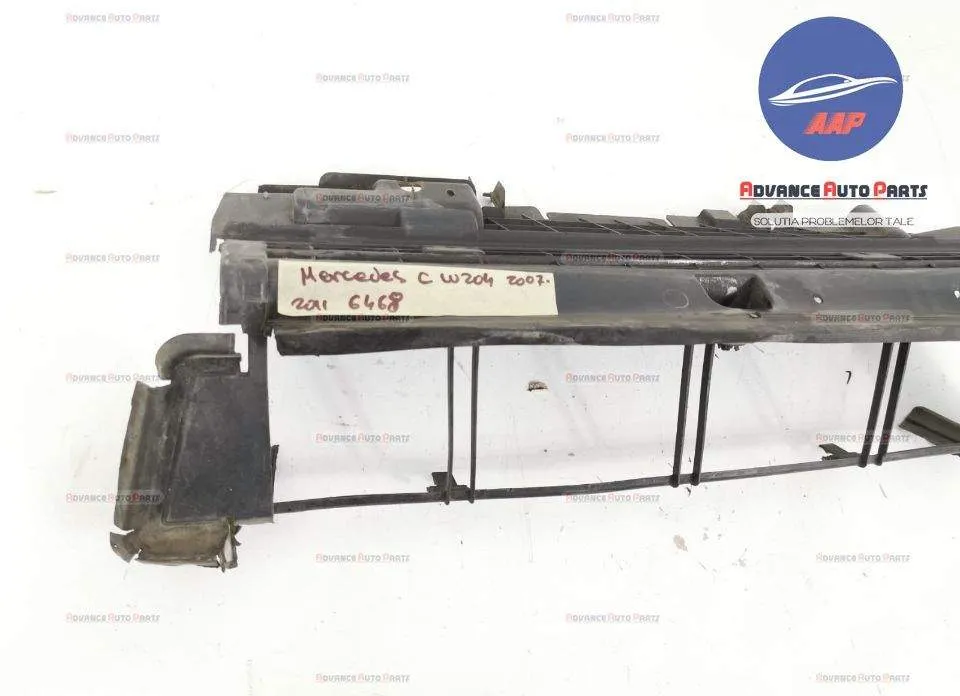 Deflector aer original in stare buna Mercedes-Benz  C-Class  W204/S204 - Foto 3