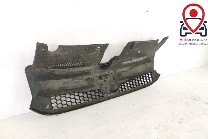 Grila Centrala Radiator Originala In Stare Buna Dacia  Logan  2 [2013 - Foto 5
