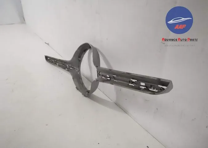 Ornament Grila Centrala Radiator originala Mercedes-Benz  E-Class  W21 - Foto 6
