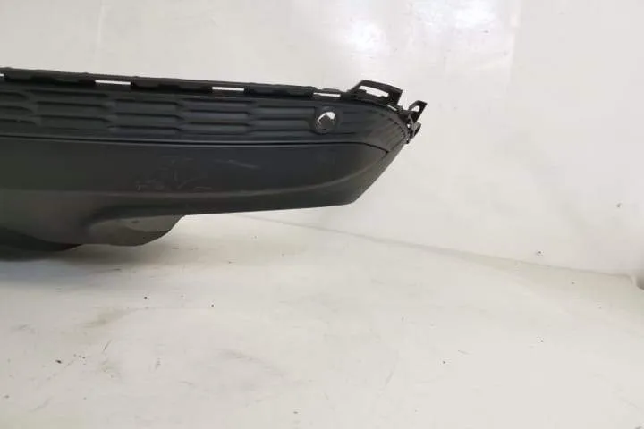 Spoiler Bara Spate Original In Stare Buna  S line Audi  Q7  4M [faceli - Foto 3