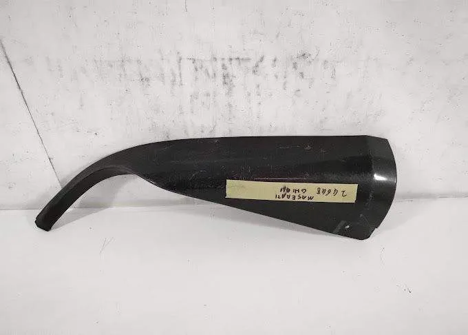 Ornament Spoiler Bara Spate Dreapta original Maserati  Ghibli  3 [2013