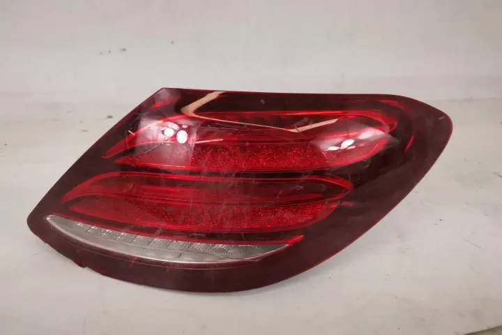 Stop Frana Aripa Dreapta Original Avariat Mercedes-Benz  C-Class  W205