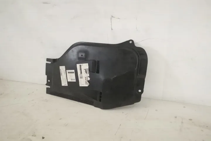 Scut Bara Fata Deflector Pietre Original In Stare Buna Mercedes-Benz - Foto 6