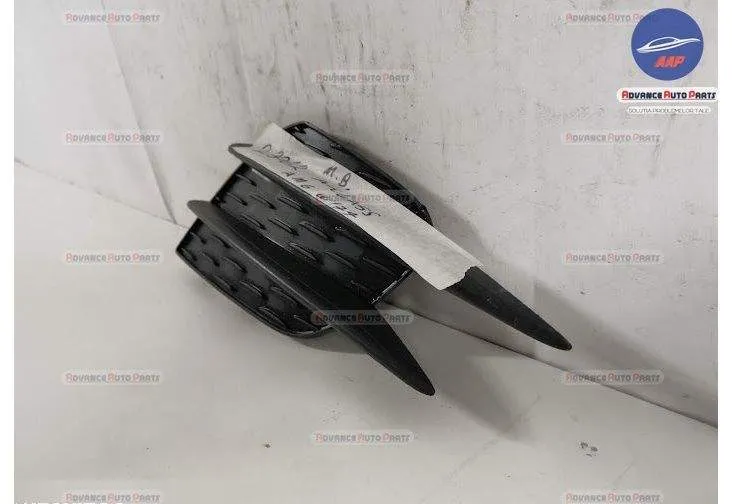Grila Proiector Dreapta originala Mercedes-Benz  A-Class  W177/V177 [2 - Foto 3