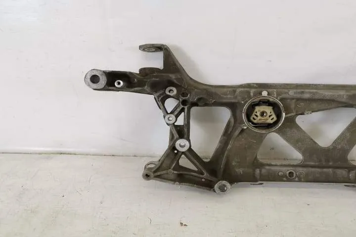 Cadru Suspensie Original In Stare Buna 2022 2023 Audi  RS 3 - Foto 5