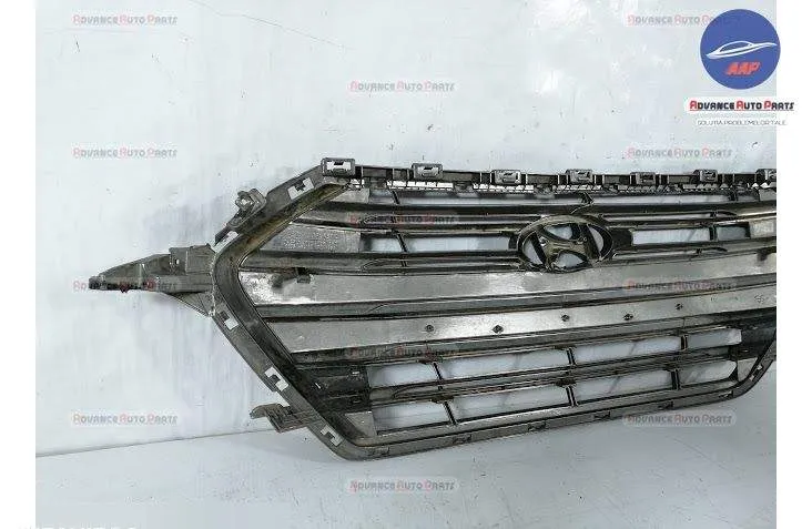 Grila Centrala originala Hyundai  Elantra  AD [2015 - 2020] - Foto 3