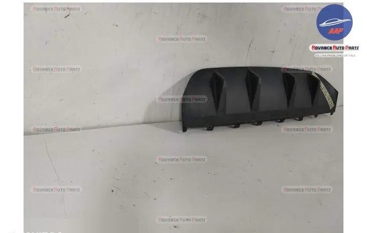 Ornament Spoiler Difuzor Bara Spate original Mercedes-Benz  GLC AMG  1 - Foto 3