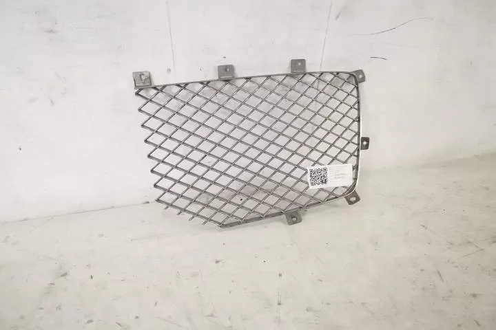 Grila Radiator Centrala Stanga Originala Avariata Bentley  Bentayga  1 - Foto 2