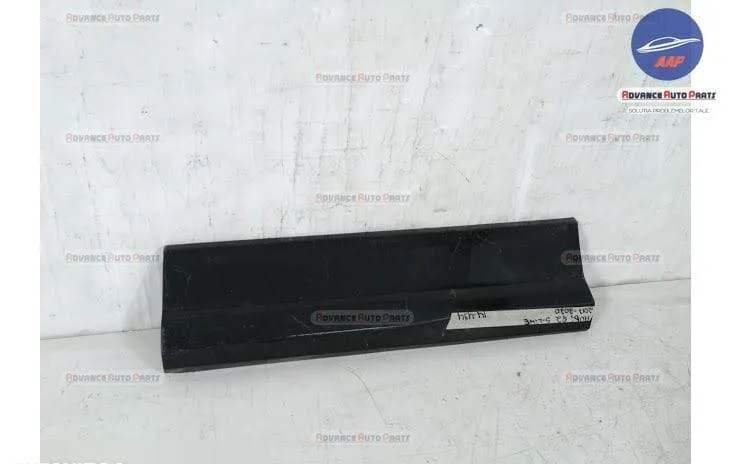 Bandou Usa Stanga Spate S Line original Audi  Q2  1 [2016 - 2020]