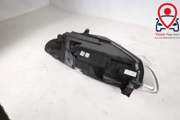 Far Dreapta Original Halogen AVARIAT Ford  Fiesta  7 [2017 - 2020] - Foto 6
