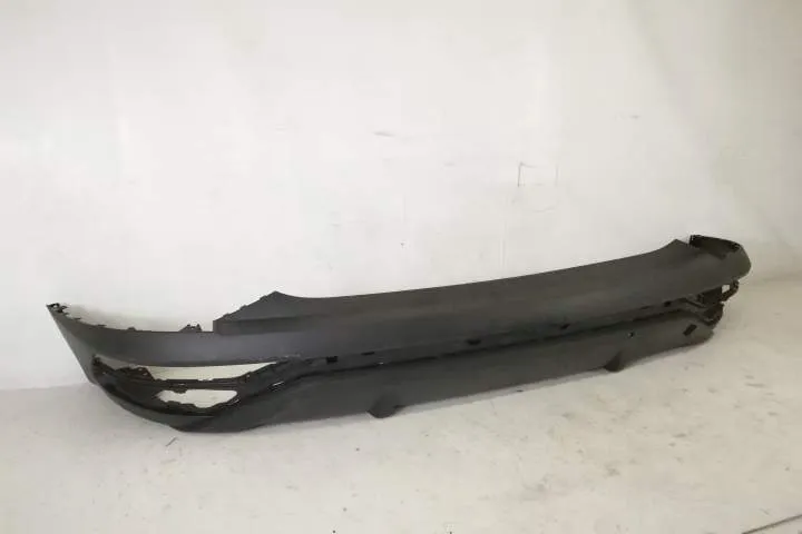 Fusta Spoiler Bara Spate cu Ornament Original In Stare Buna Hyundai  T - Foto 2