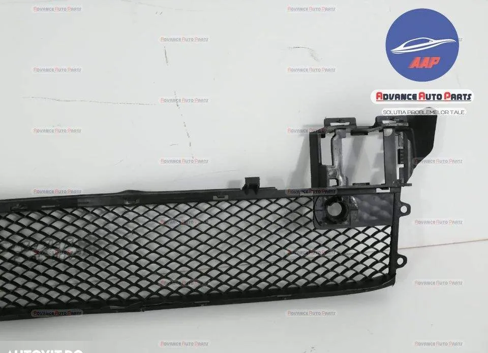 Grila inferioara originala Mercedes-Benz  B-Class  W246 [2011 - 2015] - Foto 2