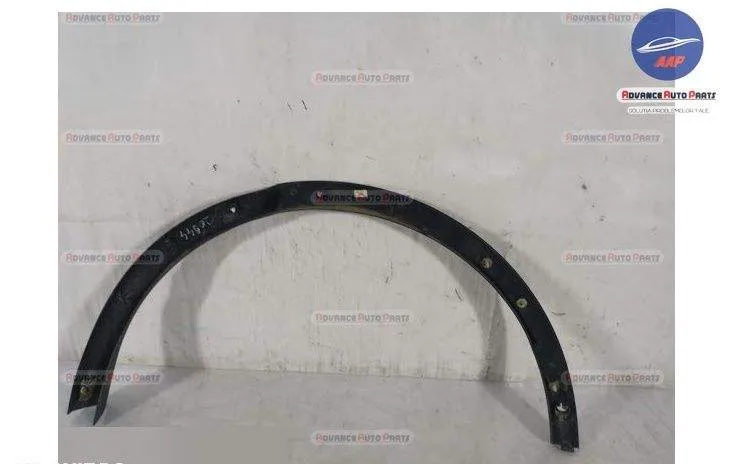 Bandou Overfender Dreapta Spate original cu loc pentru senzor Jaguar - Foto 6