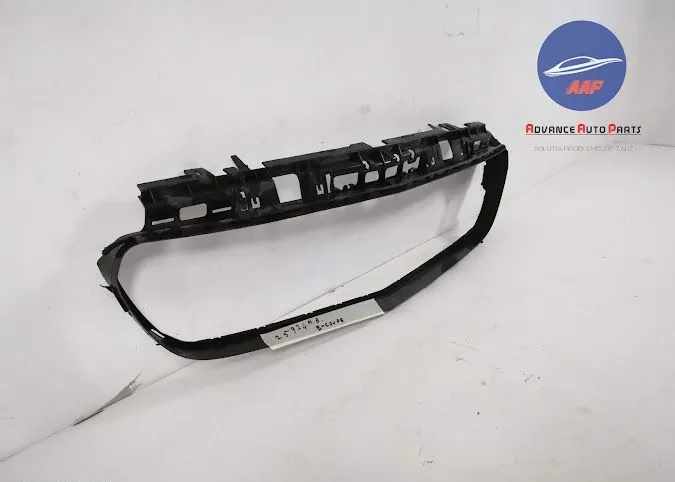 Suport Grila Centrala Radiator originala Mercedes-Benz  E-Class  W213/ - Foto 2