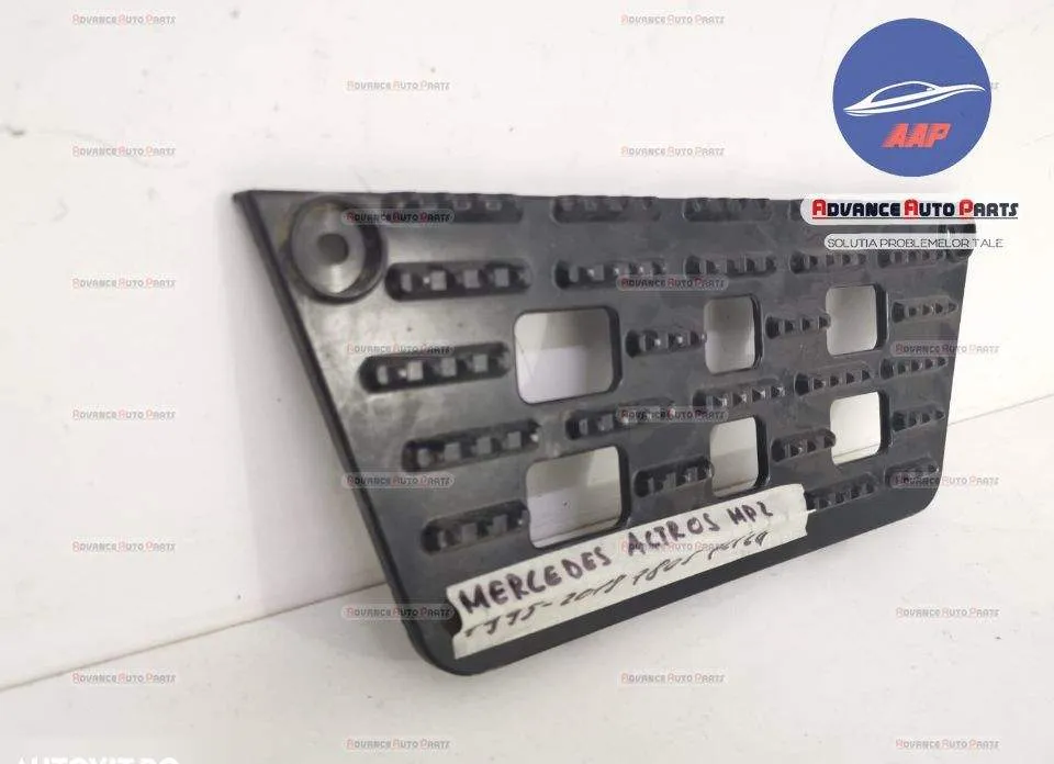 Grila suport picior cod A9436660028 originala Mercedes-Benz  Actros 18 - Foto 2