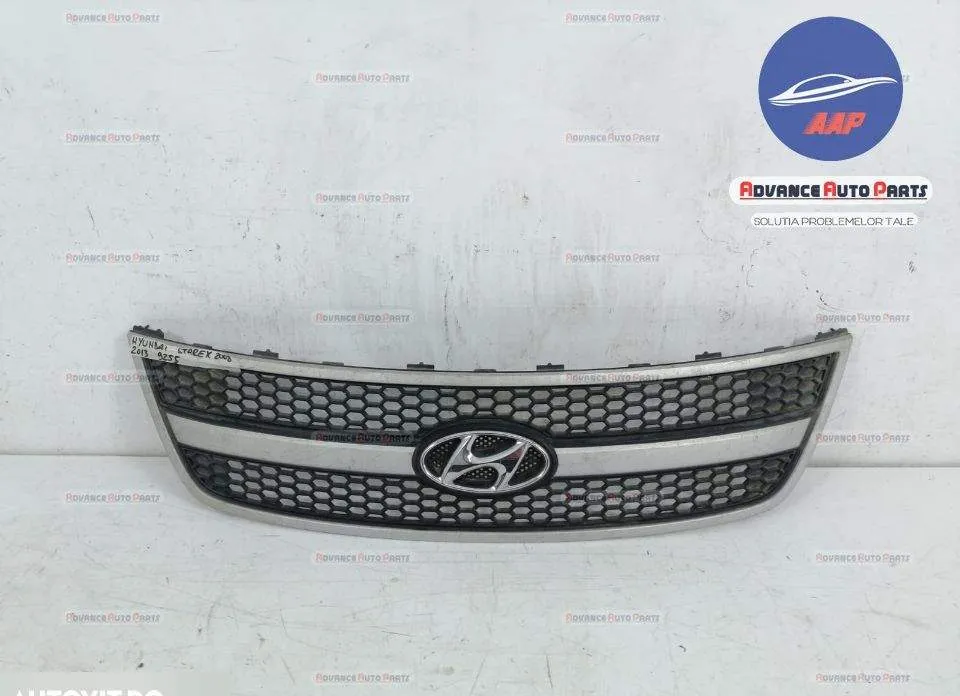 Grila centrala original in stare buna Hyundai  Starex  1 [2th facelift - Foto 5