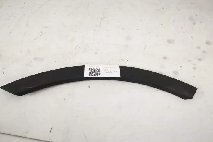 Bandou Overfender Dreapta Spate original	 Jaguar  E-Pace  1 [2017 - 20 - Foto 1