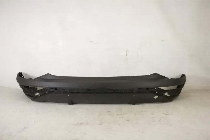 Fusta Spoiler Bara Spate cu Ornament Original In Stare Buna Hyundai  T