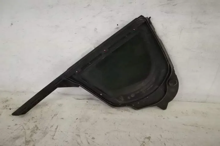Geam Dreapta Spate Original In Stare Buna Jaguar  XE  1 [2014 - 2019] - Foto 4