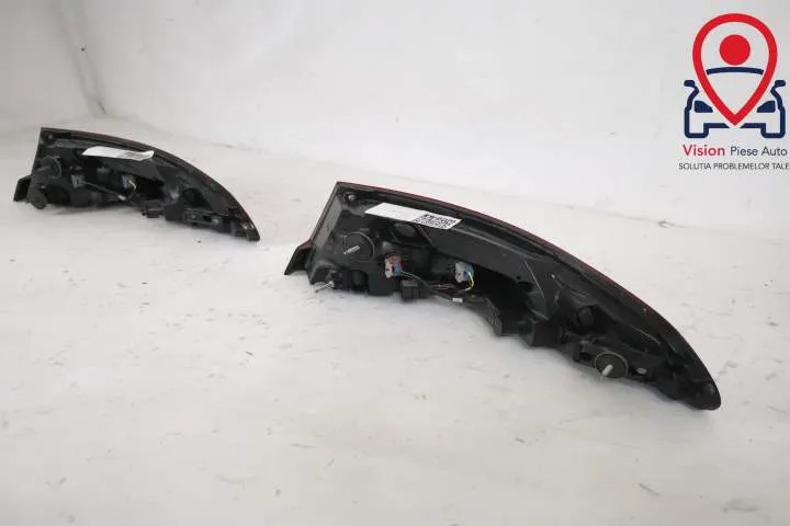 Stop Aripa Stanga Led Original In Stare Buna Jaguar  XF  X250 [2007 - - Foto 6