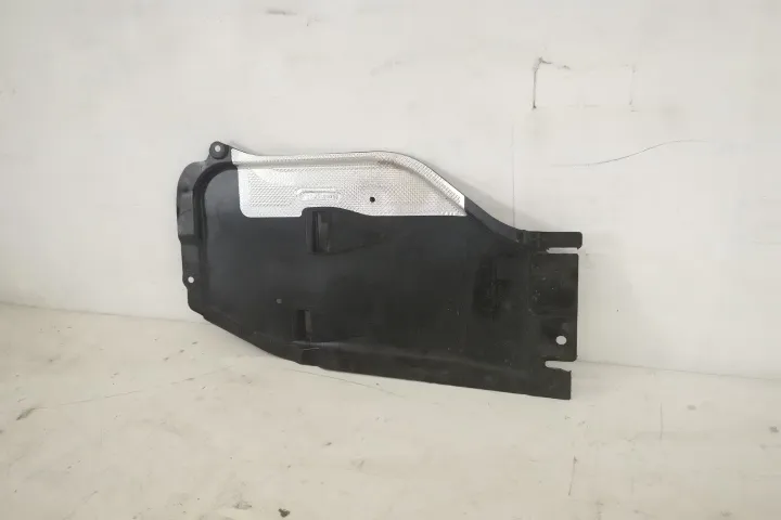 Scut Bara Fata Deflector Pietre Original In Stare Buna Mercedes-Benz - Foto 3