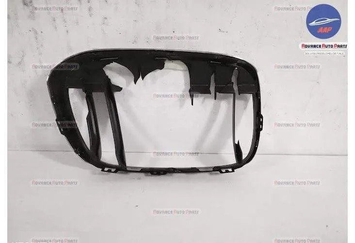 Grila Centrala Nara Stanga originala BMW  X1  F48 [2015 - 2020] - Foto 4