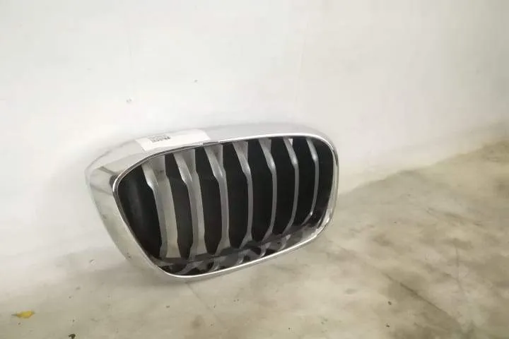 Grila Centrala Nara Dreapta Originala In Stare Buna BMW X3 G01 2017 20