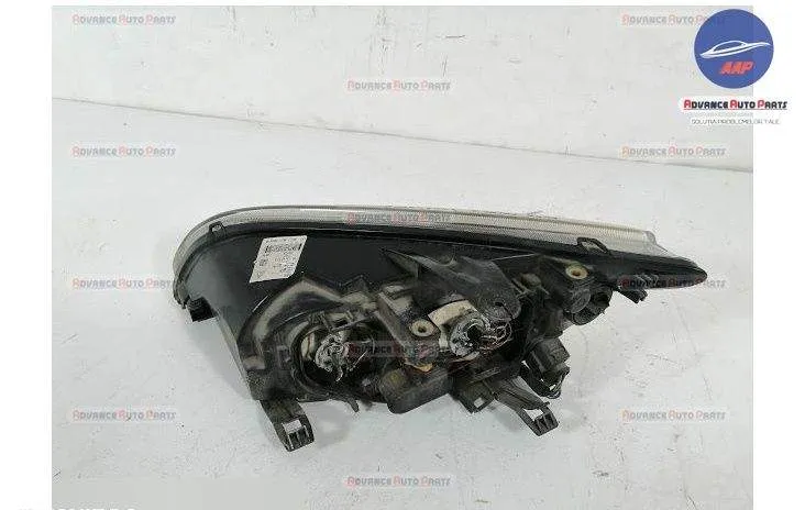 Far Dreapta original cu halogen Ford  Focus  2 [2004 - 2008] - Foto 3