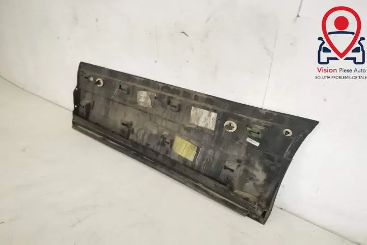 Bandou Ornament Usa Dreapta Spate Original In Stare Buna	 Land Rover - Foto 6