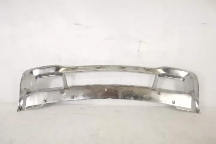 Ornament Crom Fusta Spoiler Bara Fata Original In Stare Buna Jeep  Gra - Foto 4