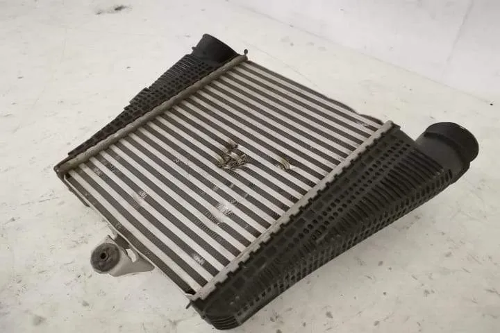 Radiator Aer Intercooler partea Dreapta Original  Audi  A8  D5 [2017 - - Foto 3