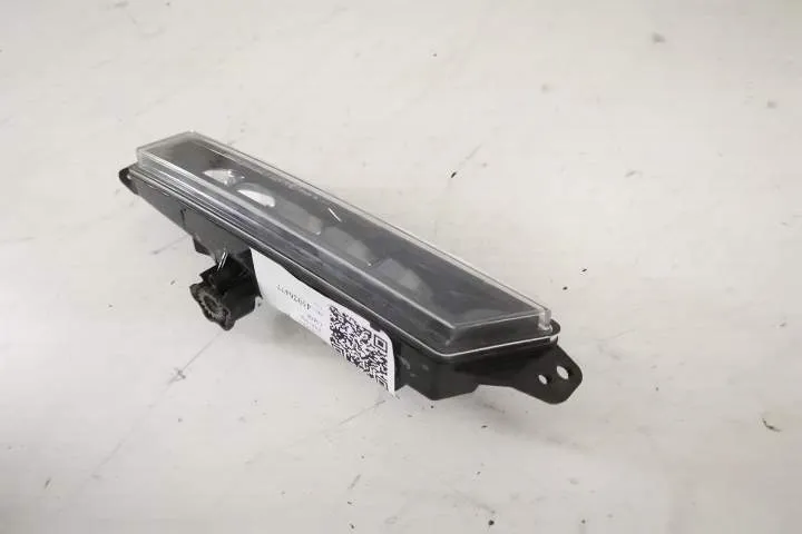 DRL Lumina De Zi Partea Dreapta LED Original In Stare Buna	 Honda  CR- - Foto 3