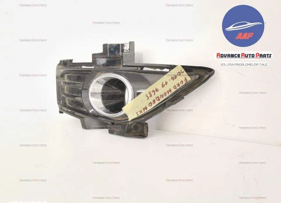 Grila proiector dreapta  cod DS7319952L - originala Ford  Mondeo  MK5 - Foto 8